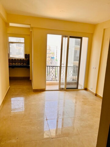 Room in 3 BHK Apartment at Signature The Serenas, Sohna Sector 36 – for Rent