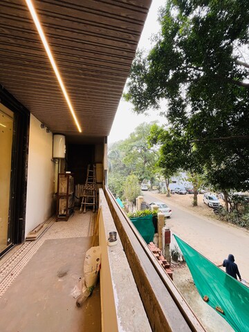Balcony in 5 BHK Builder Floor at Sushant Lok 3, Sector 57 – for Sale