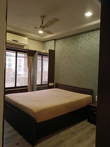 Bedroom in 2 BHK Apartment at Shree Mahavir Darshan, Lower Parel – for Rent