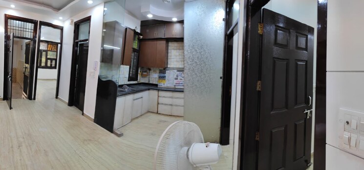 Bathroom, rohini sector 24 3 Bedroom 90 Sq.Mt. Builder Floor In Rohini Sector 24 Delhi 8044786