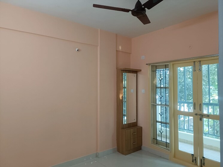 Room, nava-akshaya 2 Bedroom 968 Sq.Ft. Apartment In Doddanekundi Bangalore 8044797