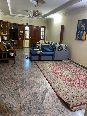 Bedroom in 3 BHK Apartment at Banjara Hills – for Rent