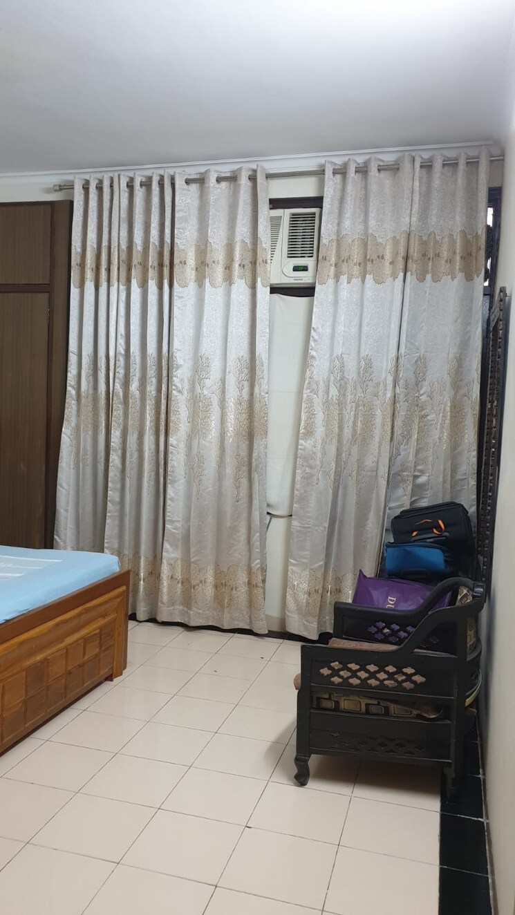 Bathroom, sector 57 3 Bedroom 1350 Sq.Ft. Builder Floor In Sector 57 Gurgaon 8044806