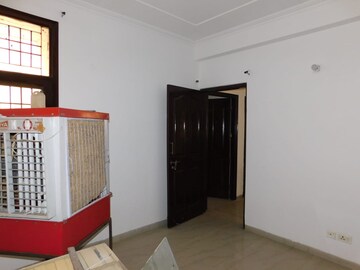 Bedroom in 3 BHK Apartment at Migsun Vilaasa, Eta Ii Greater Noida – for Rent