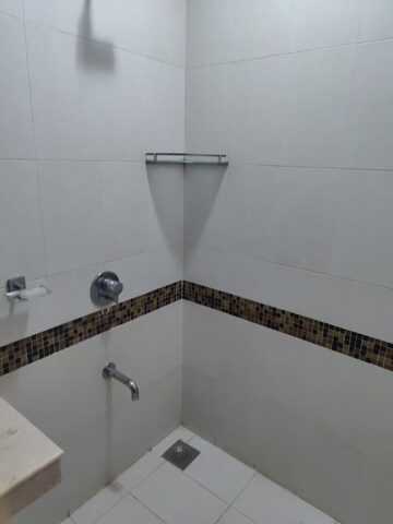 Bathroom in 2.5 BHK Apartment at Oberoi Realty Splendor, Jogeshwari East – for Rent