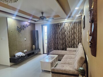 Living Room in 2.5 BHK Apartment at Oberoi Realty Splendor, Jogeshwari East – for Rent