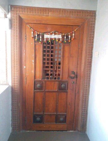 Furnished Amenities in 2 BHK Apartment at New Vikas Complex, Uthalsar – for Rent