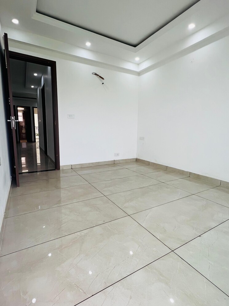 Room, paramount-heritage 3 Bedroom 1850 Sq.Ft. Independent House In Ambala Highway Zirakpur 8044965