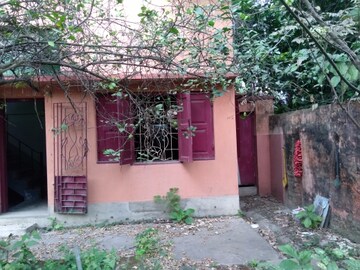 Living Room in 4 BHK Independent House at Behala Chowrasta – for Sale