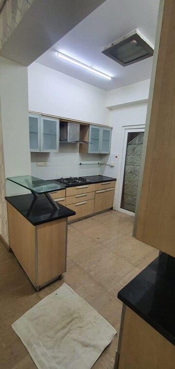 Kitchen in 3.5 BHK Apartment at Vaibhav Khand – for Rent