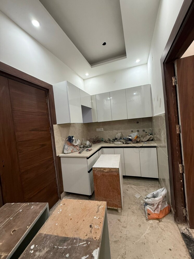 Kitchen, express-one 3 Bedroom 1350 Sq.Ft. Builder Floor In Vasundhara Sector 14 Ghaziabad 8045122