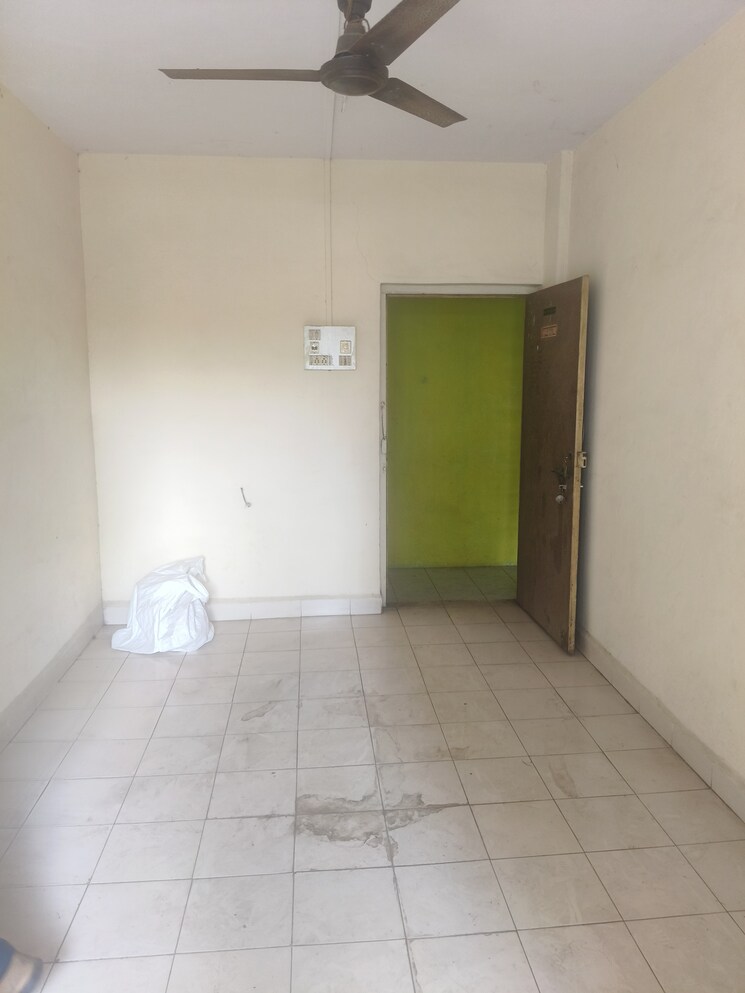 Room, apurva-lake-view 1 Bedroom 580 Sq.Ft. Apartment In Khadakpada Thane 8045170