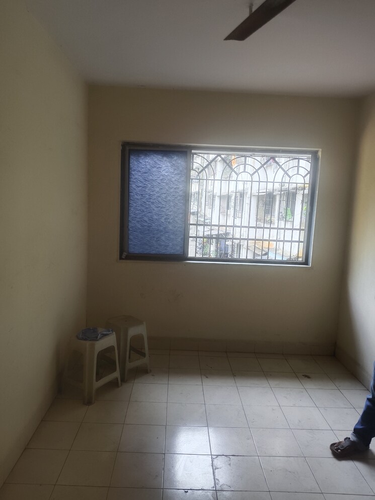 Room, apurva-lake-view 1 Bedroom 580 Sq.Ft. Apartment In Khadakpada Thane 8045170