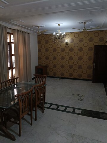 Living Room in 3 BHK Apartment at Vip Road – for Rent