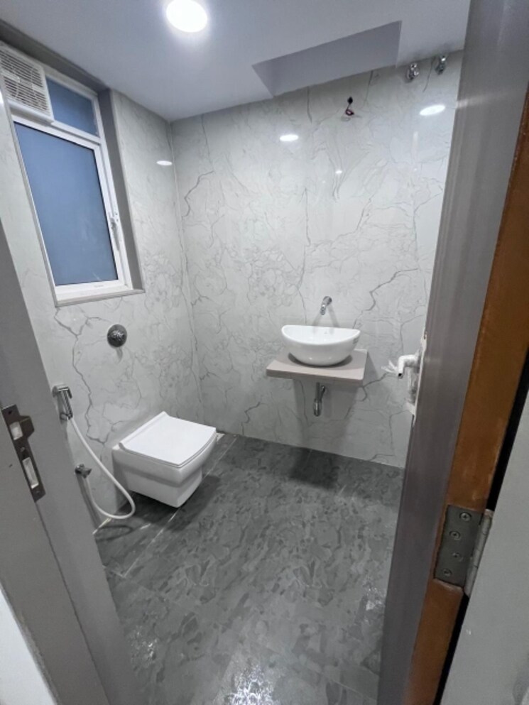 Bathroom, gurukrupa-ghanshyam 1 Bedroom 425 Sq.Ft. Apartment In Pant Nagar Mumbai 8045193