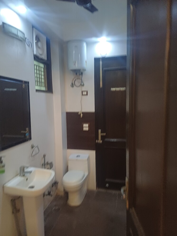 Master Bedroom, sector 37 3 Bedroom 268 Sq.Yd. Builder Floor In Sector 37 Faridabad 8045212