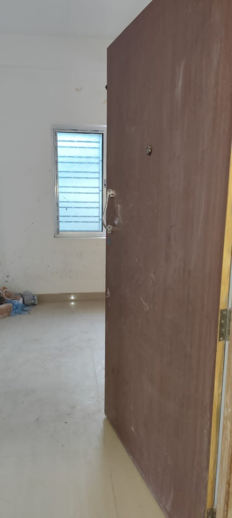 Room, basanti highway 2 Bedroom 753 Sq.Ft. Apartment In Basanti Highway Kolkata 8045273