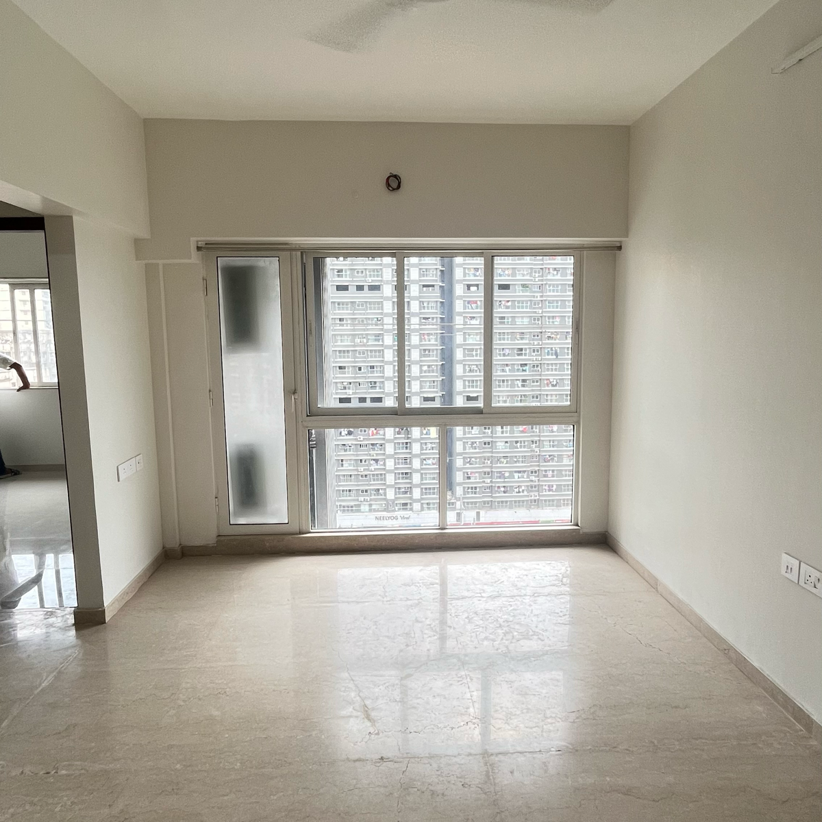1 BHK Apartment For Sale in Haware Intelligentia Axis