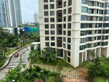 2.5 BHK Apartment – Exterior View View at Oberoi Realty Woods, Goregaon East - for Rent