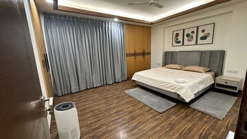 Bedroom in 3 BHK Apartment at Defence Colony – for Rent