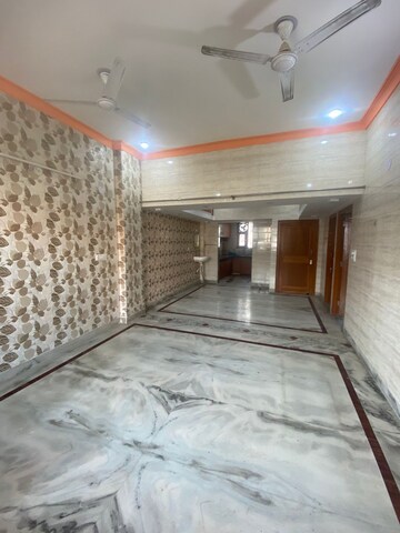 Parking in 2 BHK Independent House at Ansal Plaza Sector-23, Sector 23 – for Rent