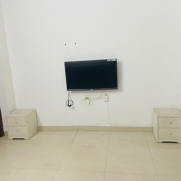 Furnished Amenities in 1 BHK Builder Floor at S S Southend, Sector 49 – for Rent