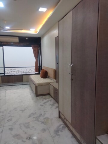 Bathroom in 2 BHK Apartment at Parag Mansion Chs , Andheri West – for Rent