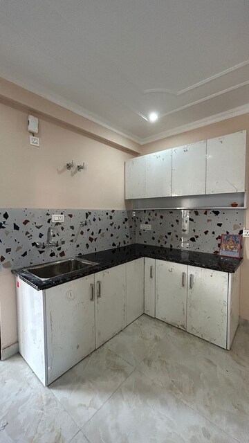 Kitchen in 1 BHK Builder Floor at Dharampur Nehru Colony – for Rent