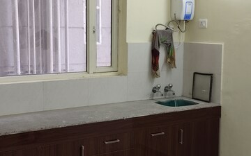 2 BHK Apartment For Rent in Pyramid Elite, Sector 86