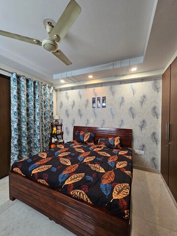 Bedroom in 3 BHK Builder Floor at Empire Floors, Sector 57 – for Rent
