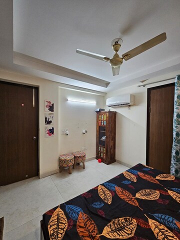 Bedroom in 3 BHK Builder Floor at Empire Floors, Sector 57 – for Rent
