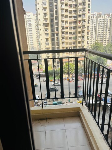 Balcony in 3 BHK Apartment at Amrapali Princely Estate, Sector 76 – for Rent