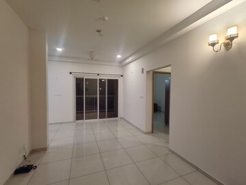 Room in 2 BHK Apartment at Sobha Dream Gardens, Thanisandra Main Road – for Rent