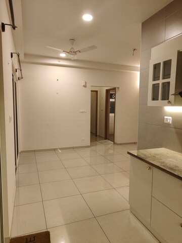 Room in 2 BHK Apartment at Sobha Dream Gardens, Thanisandra Main Road – for Rent