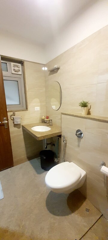 Bathroom in 1.5 BHK Apartment at Amanora Gold Towers, Hadapsar – for Sale