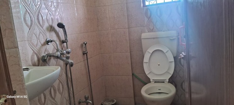 Bathroom, parnasree pally 2 Bedroom 810 Sq.Ft. Apartment In Parnasree Pally Kolkata 8045552