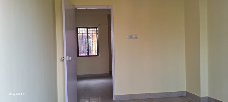 Room, parnasree pally 2 Bedroom 810 Sq.Ft. Apartment In Parnasree Pally Kolkata 8045552