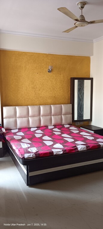 2 BHK Apartment For Rent in Amrapali Zodiac Sector 120 Noida  8045583