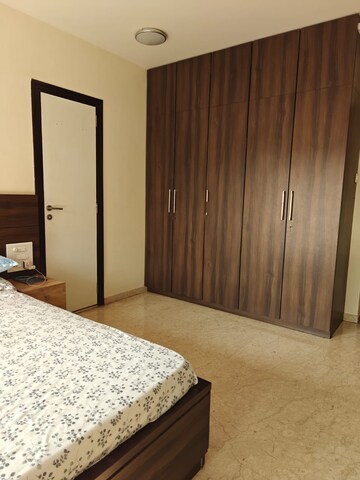 Bedroom in 3 BHK Apartment at K Raheja Vistas, Andheri East – for Rent