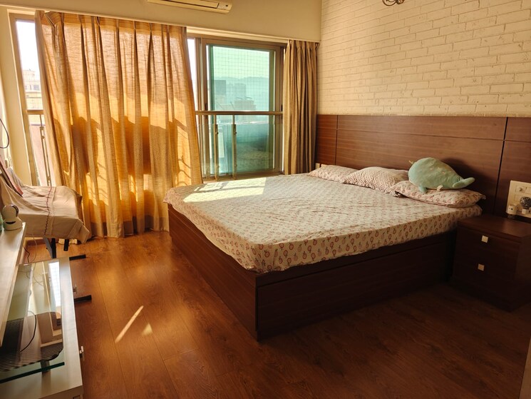 Bedroom, k-raheja-vistas 3 Bedroom 1139 Sq.Ft. Apartment In Andheri East Mumbai 8045576