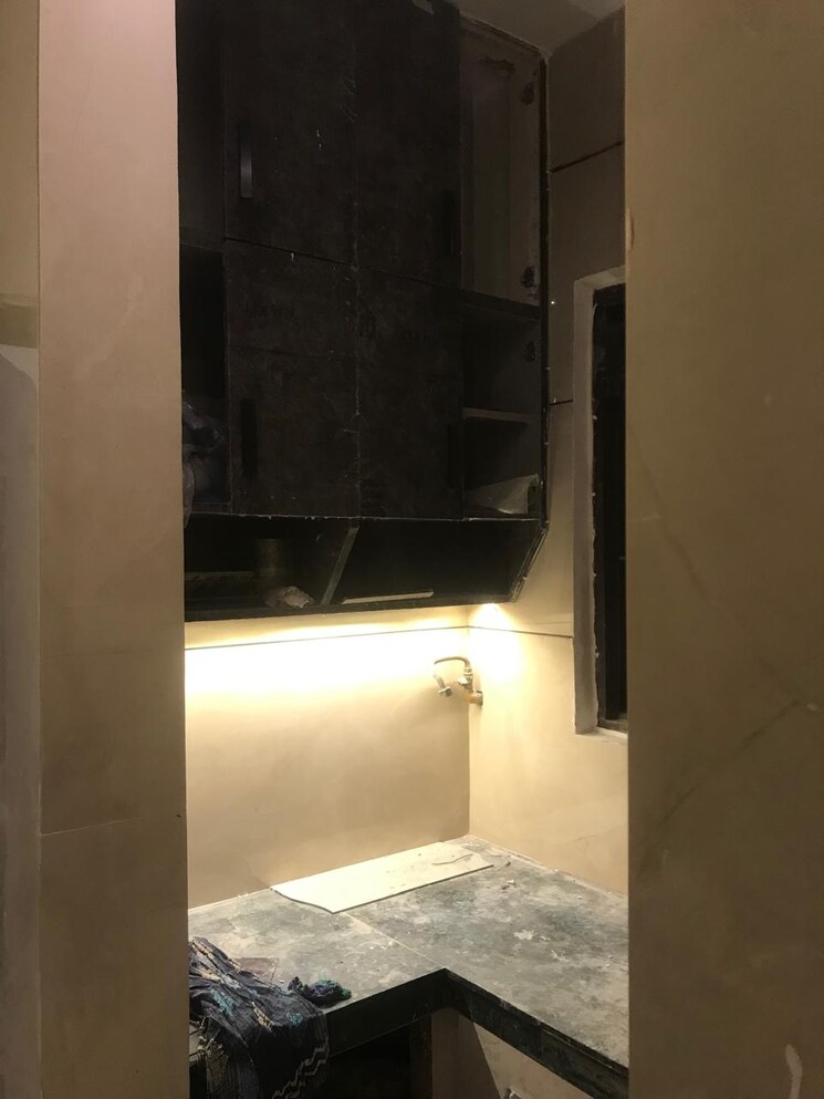 Bathroom, rohini sector 24 2 Bedroom 52 Sq.Mt. Builder Floor In Rohini Sector 24 Delhi 8045681