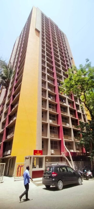 2 BHK Apartment For Rent in Harasiddh Viraaj Malad East Mumbai  8045711