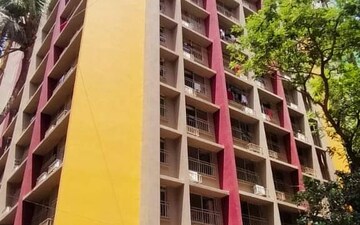 2 BHK Apartment For Rent in Harasiddh Viraaj, Malad East