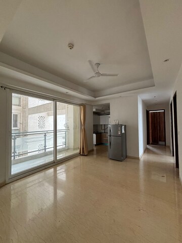 Room in 4 BHK Apartment at ABA Ivy County, Sector 75 – for Rent