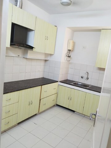 Kitchen in 3.5 BHK Apartment at Bestech Park View Residency, Sector 3 – for Rent