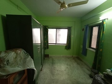 Bedroom in 3 BHK Builder Floor at Lake Town – for Sale