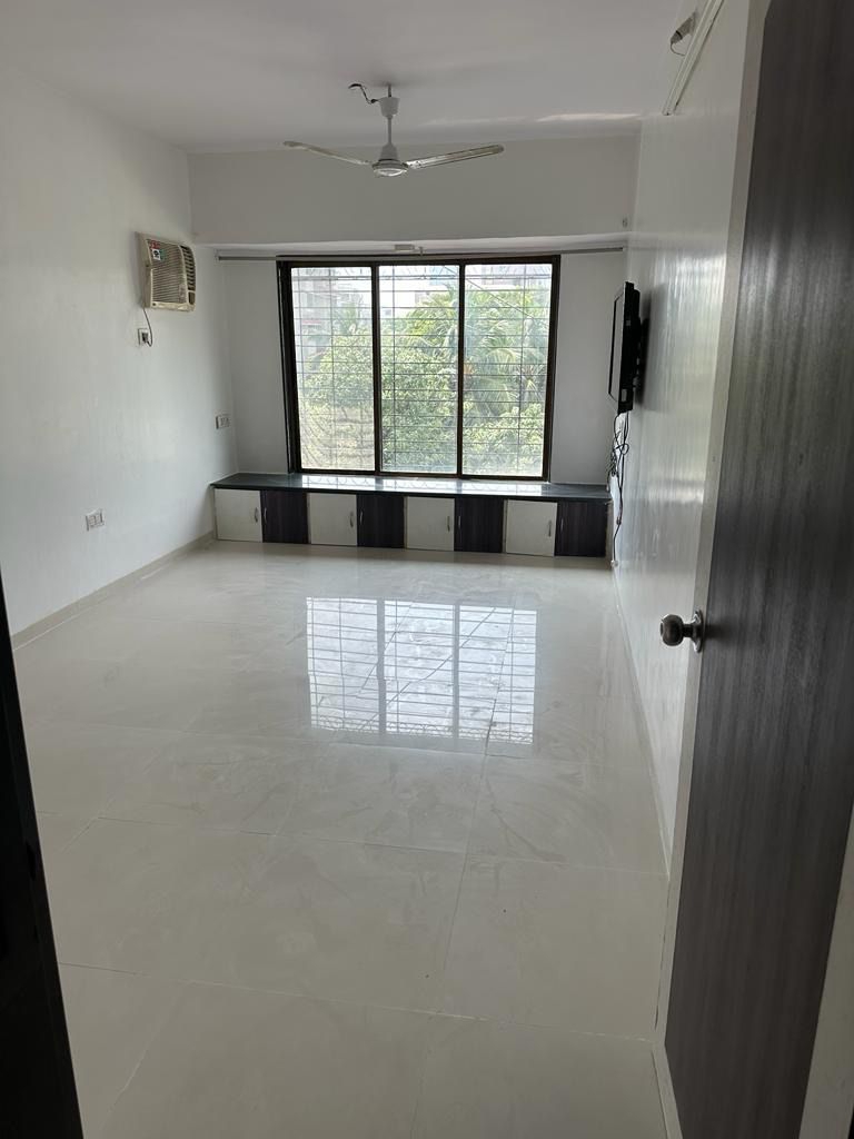 3 BHK + Pooja Room 1250 Sq.Ft. Apartment in Florence CHS