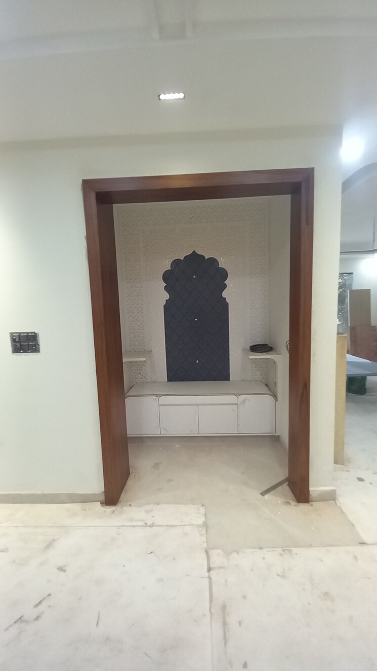 undefined, sector 89 4 Bedroom 500 Sq.Yd. Builder Floor In Sector 89 Faridabad 8046044