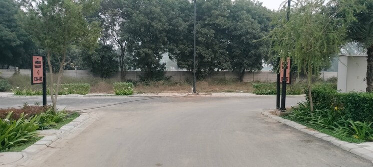 undefined, lion-green-valley-2  128 Sq.Yd. Plot In Sohna Sector 6 Gurgaon 8045947