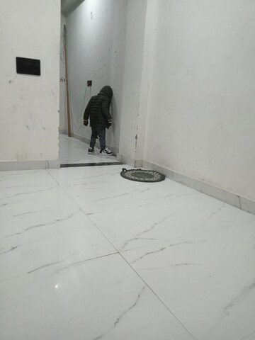 Room in 1 BHK Builder Floor at Neb Sarai – for Rent